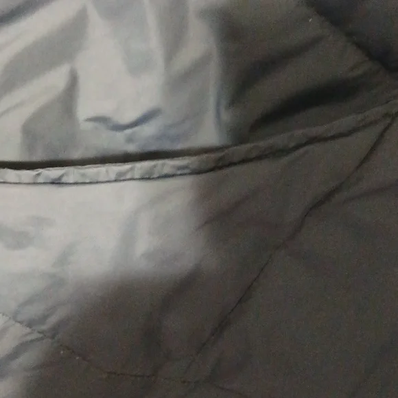 Unisex lands end puffer vest - Picture 4 of 10